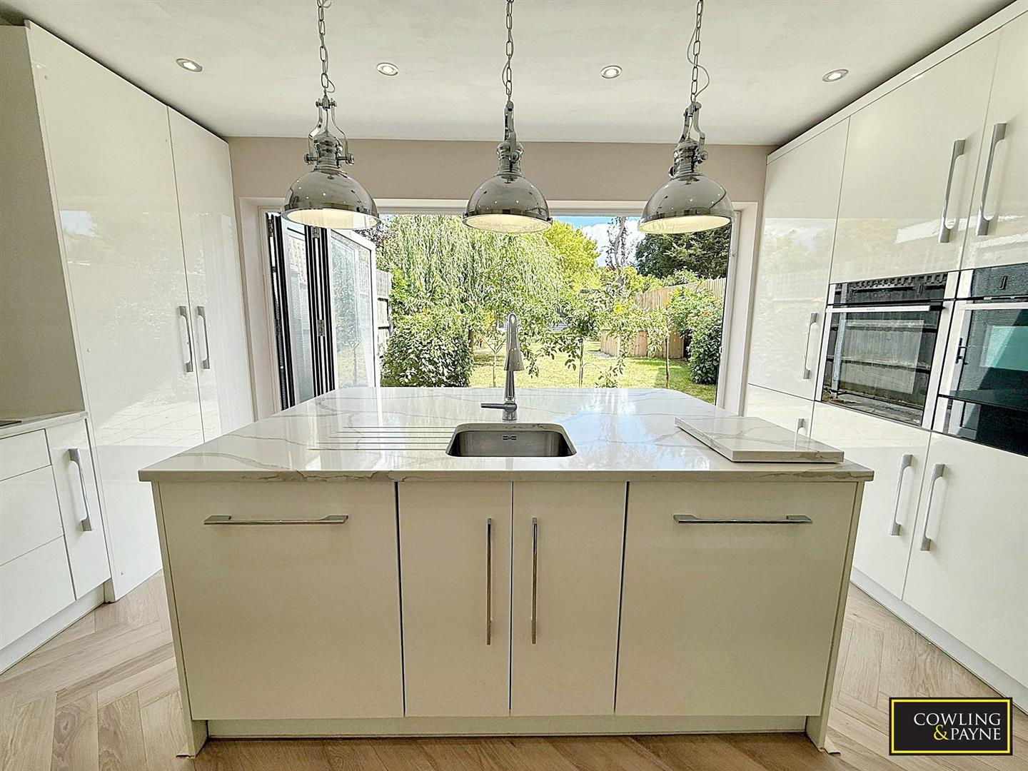 South Beech Avenue, Wickford